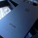 Samsung “denuncia” l’iPhone 5 per violazione di brevetti