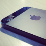 Tintinnio nella zona della fotocamera su iPhone 5? Niente paura, è l’autofocus!