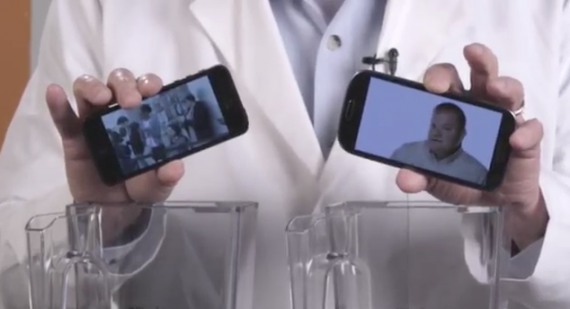 Will It Blend? Anche l’iPhone 5 viene frullato (con un Galaxy S III) – Video