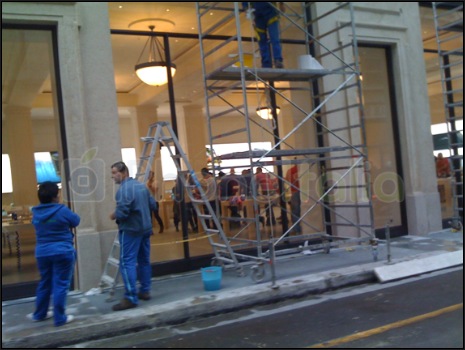 Apple Store Torino, tutto pronto per l’apertura: ecco le prime immagini dello store!