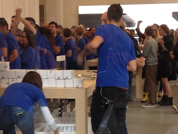Apertura Apple Store Torino: foto e video da iPhoneItalia