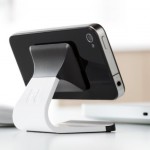 Angolo del risparmio: stand Bluelounge Milo al prezzo di 17,99€