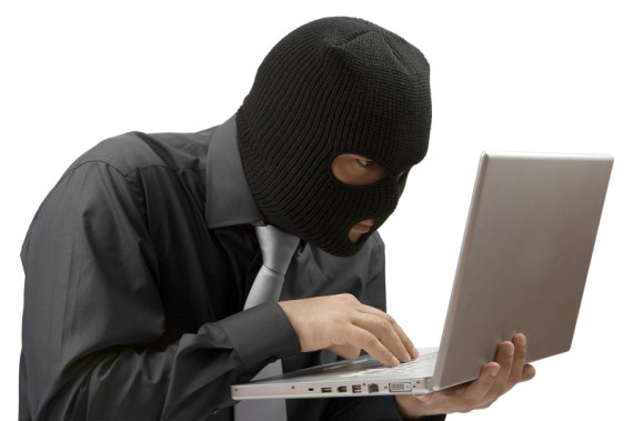 Hacker rubano 36 milioni di euro sui conti bancari dei clienti tramite SMS