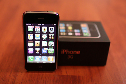 L’iPhone 3G è ormai obsoleto? C’è chi lo utilizza da quattro anni e non lo cambierebbe con altri telefoni!