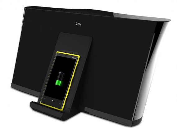 CES 2013: iLuv presenta 3 nuovi speaker per iPhone dotati di tecnologia NFC e ricarica wireless