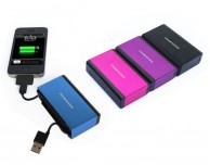 CES 2013: Powerocks svela i Magic Cubes, per caricare il proprio iPhone fino a sei volte su una singola carica