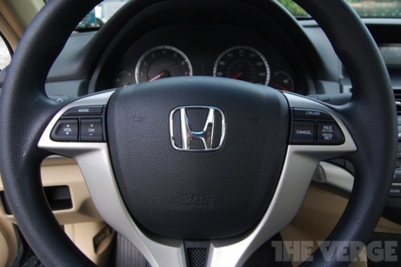 Anche Honda integrerà Siri Eyes Free sulle sue vetture