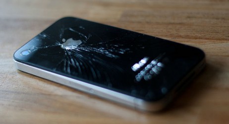 La Germania vuole aggiornamenti e ricambi di iPhone per 7 anni