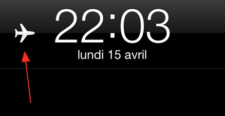 LockScreenAirPlaneMode inserisce un pulsante nella lockscreen per attivare/disattivare la Modalità Aereo – Cydia