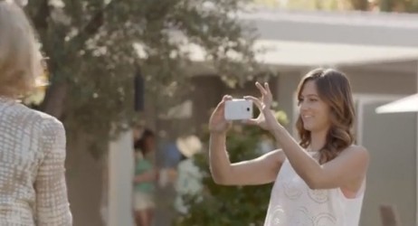 Nuovo spot Samsung contro l’iPhone e i suoi “vecchi” utenti