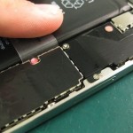 Il sensore di umidità su iPhone può essere difettoso: Apple condannata a pagare 53 milioni di dollari