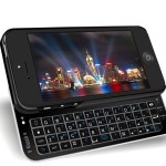 In vendita su USBfever una custodia con tastiera Bluetooth per iPhone 5