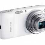 Samsung annuncia la lineup estiva di smartphone: Galaxy S4 Zoom, S4 Active e S4 mini