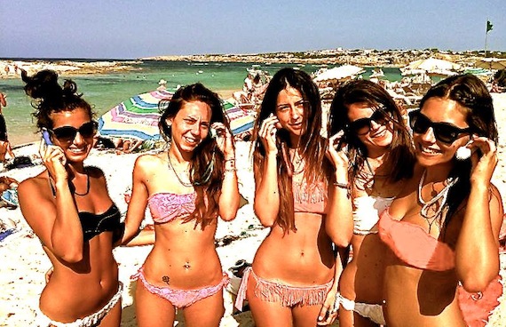 1013545_10151560079544632_794753073_n