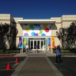 L’entrata del Campus di Apple a Cupertino è già pronta per i nuovi iPhone