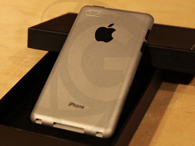 iphone-5-this-case-company-is-making-a-huge-bet-on-new-design