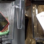 “Will it Blend?”: anche iPhone 5C ed iPhone 5S vengono frullati