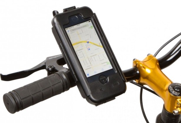 Bike2Power BikeConsole Smart Mounts: ecco il supporto da bici resistente all’acqua per iPhone 5s