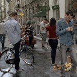 Gli smartphone ci hanno reso estranei dal mondo reale?