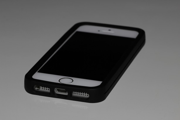 Custodia MOLS anti-shock per iPhone 5s – Recensione e Drop Test di iPhoneItalia