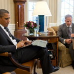 Obama: “Vorrei un iPhone, ma non posso per motivi di sicurezza!