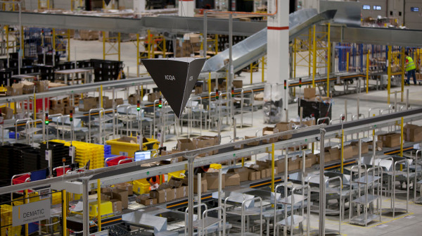 1390575456_amazon-600x335