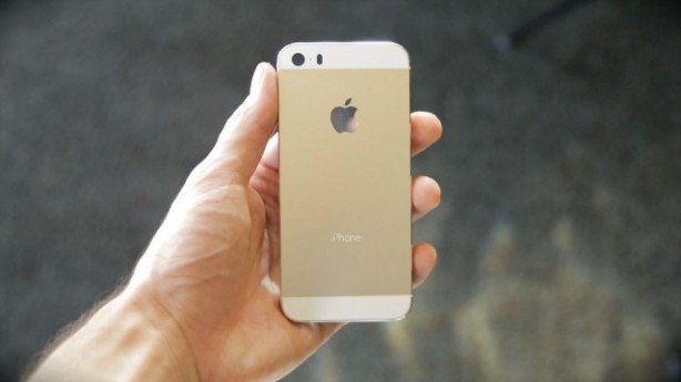 Gold-Champagne-iPhone-5S-from-TLDToday-640x360