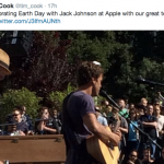 Earth Day: Apple decide di consegnare ai dipendenti bottiglie di plastica riutilizzabili