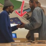 Anche negli USA nasce la “truffa dei senzatetto” per acquistare gli iPhone