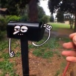 Ecco come un artista utilizza la realtà aumentata per portare nel mondo reale i propri cartoni