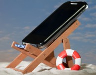 Cellulari e vacanze: 10 consigli per risparmiare anche centinaia di euro