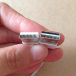 Nuove immagini del cavo Lightning con connettore USB reversibile