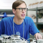 Samsung prende di mira l’iPhone 6 in una serie di nuovi spot