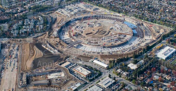 Apple e la città di Cupertino pubblicano nuove immagini del Campus 2 in fase di costruzione