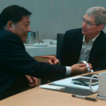 Ministri del cyberspazio cinese incontrano Tim Cook e l’Apple Watch