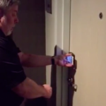 Wozniak mostra l’utilizzo di SPG per aprire le stanze in hotel