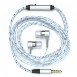 Corddress, le cuffie in-ear con rivestimento in tessuto | Recensione