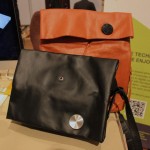 CES 2015: HiSmart, lo zaino che si sincronizza con l’iPhone e ti fa anche telefonare…