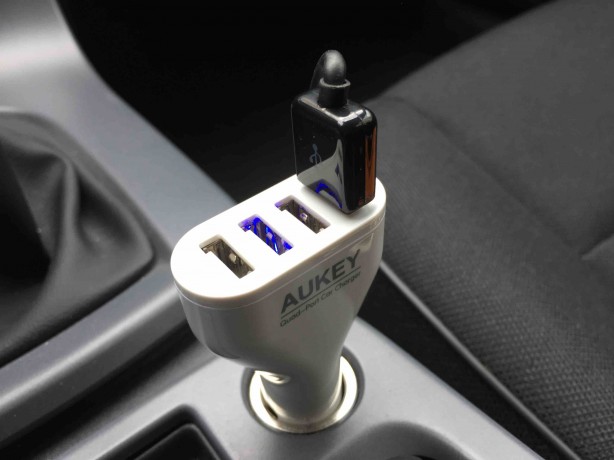 Caricabatterie USB (4-porte) per auto di Aukey – La recensione di iPhoneItalia