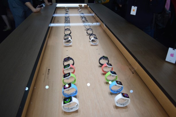Dal 10 aprile i clienti potranno provare l’Apple Watch nei vari store
