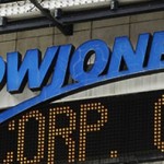 Apple fa il suo esordio nel Dow Jones