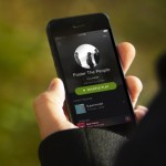 Troppa musica gratuita su Spotify, le case discografiche non ci stanno