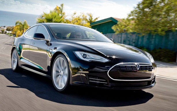 2014-ECOTY-Tesla-Model-S