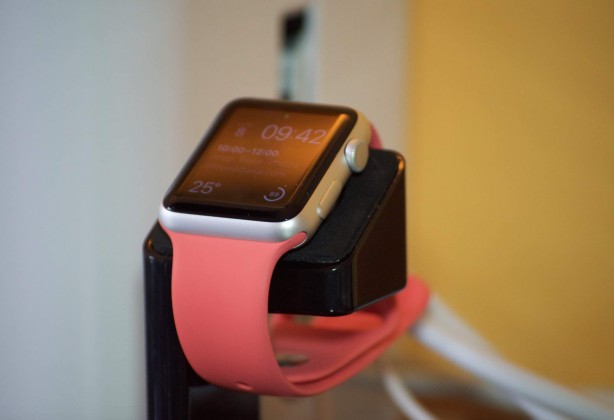 Serve davvero uno stand per Apple Watch? – Stand JTEch, La recensione di iPhoneItalia [VIDEO]
