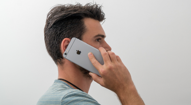 RaiseToAnswer: rispondi alle chiamate alzando l’iPhone! – Cydia