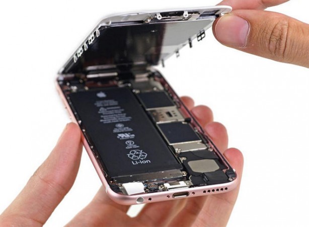 iFixit smonta i nuovi iPhone: confermata la batteria più piccola sul 6s