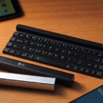 IFA 2015: LG Rolly, la tastiera per iPhone e iPad che… si chiude!