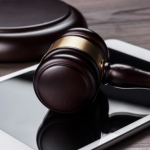 Il DOJ “libera” Apple dall’obbligo di fornire i dati privati di un indagato