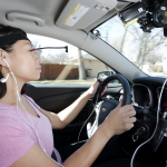 Distrazioni alla guida: Google Now meglio di Siri e Microsoft Cortana