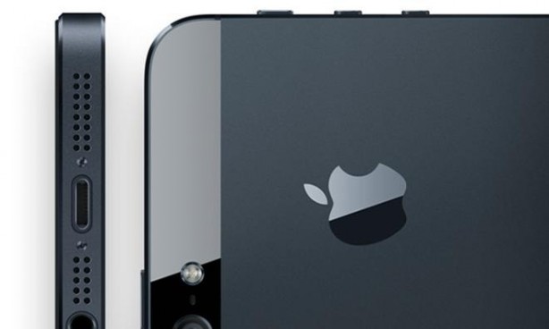 Nuova denuncia per Apple: gli utenti vogliono vederci chiaro su un problema dell’iPhone 5/5s